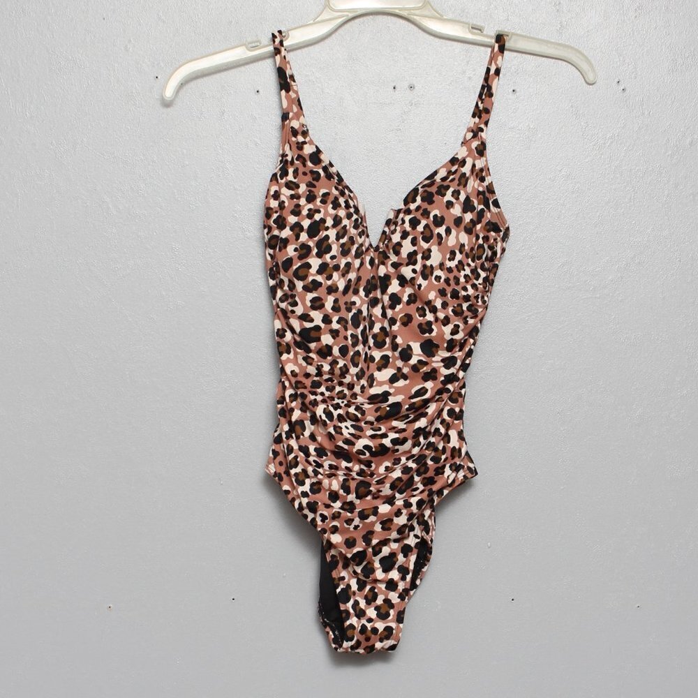 Time And Tru Leopard Print Deep V One Piece Swims… - image 1